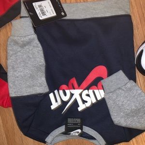 Nike sweat shirt (size 12 months)